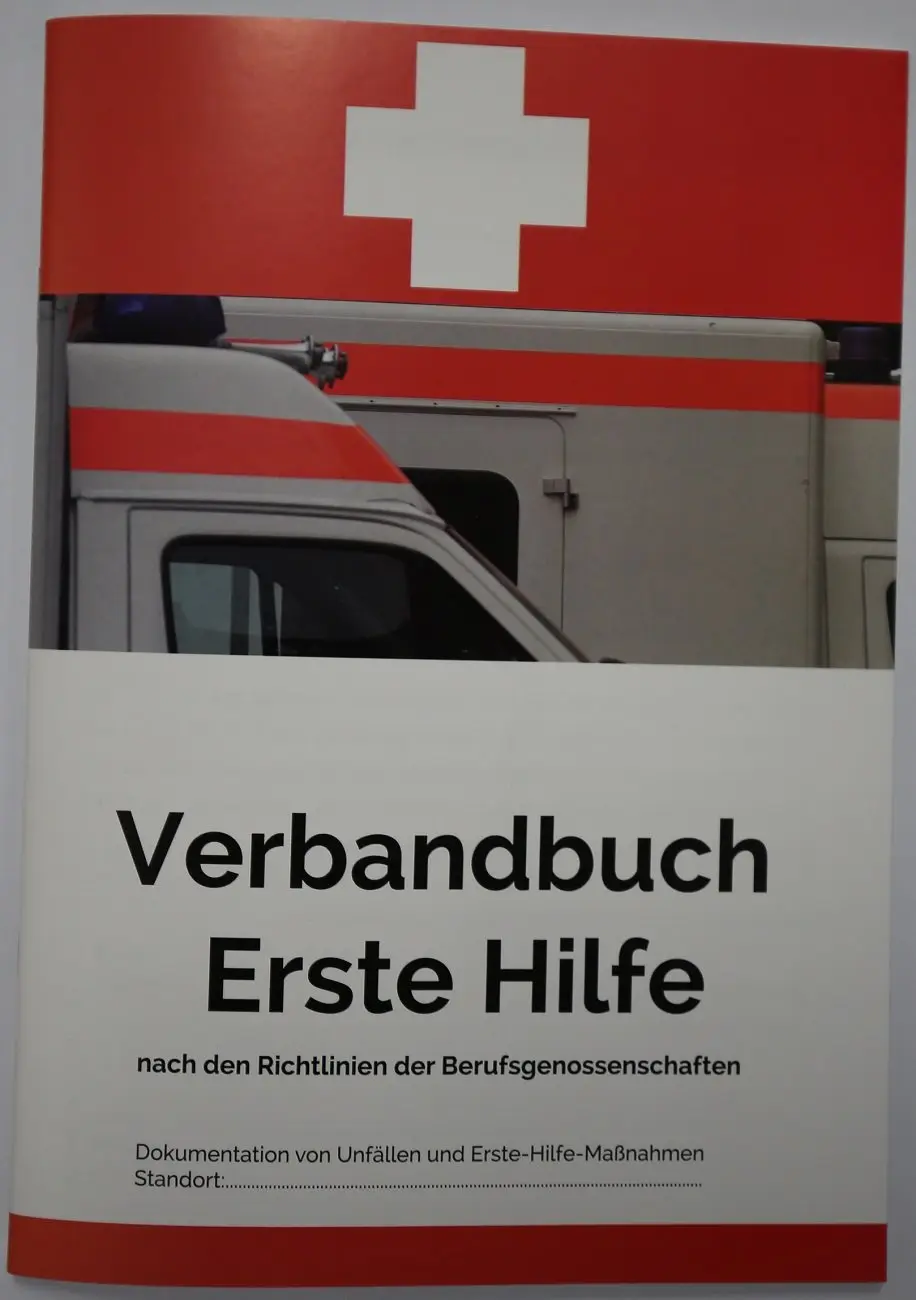 First Aid Book DIN A 5 First Aid Book BGV A5 16 First Aid Book 40 pages First Aider by L LLMANN