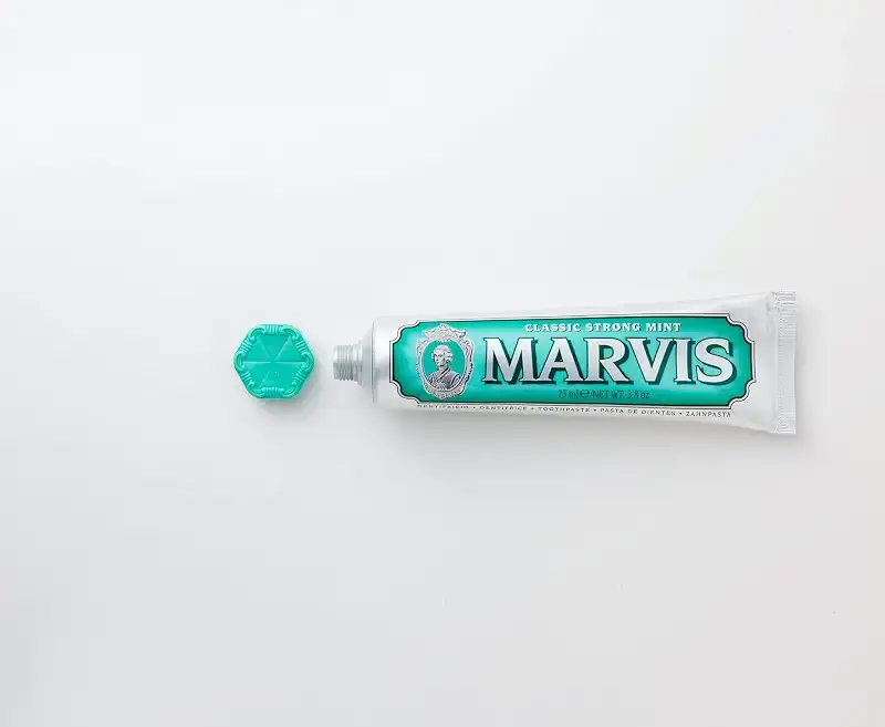 Marvis Classic Strong Mint Toothpaste 3.8 oz — 3.8 oz