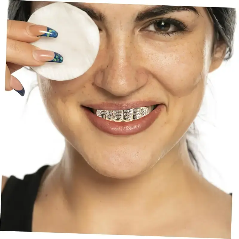 Minkissy 1 set hip-hop fangs Halloween Funny golden braces carrier accessories (-set — minkissy