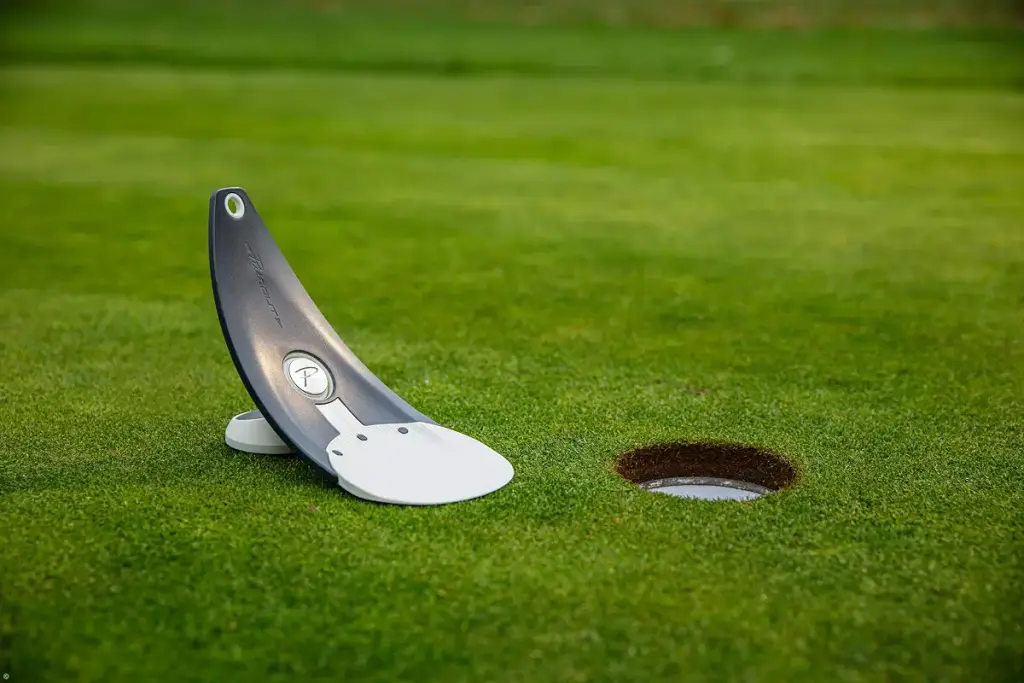 PuttOUT Premium Pressure Putt Trainer - Perfect Your Golf Putting Stone Single — PuttOut