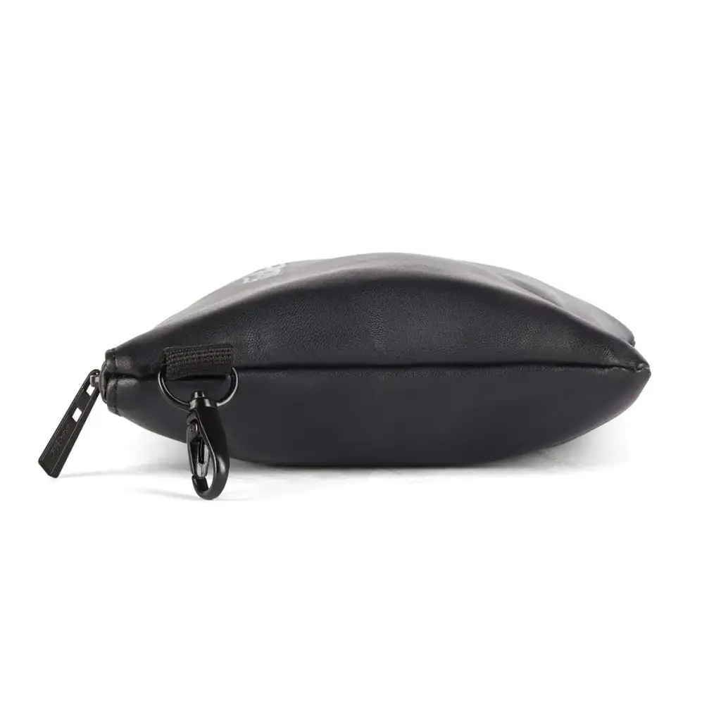 Titleist Travel Gear Professional Zippered Golf Pouch Black — Titleist
