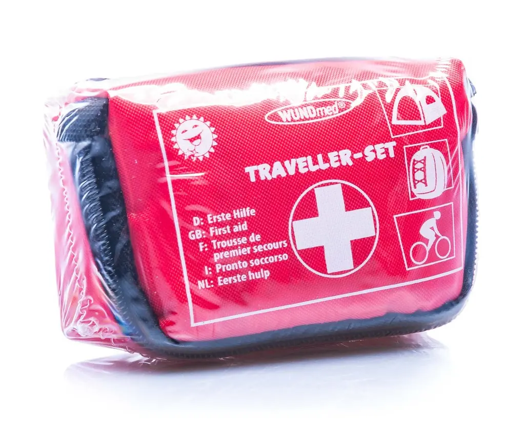 Wundmed Travel Set for first aid on the go 32 pieces